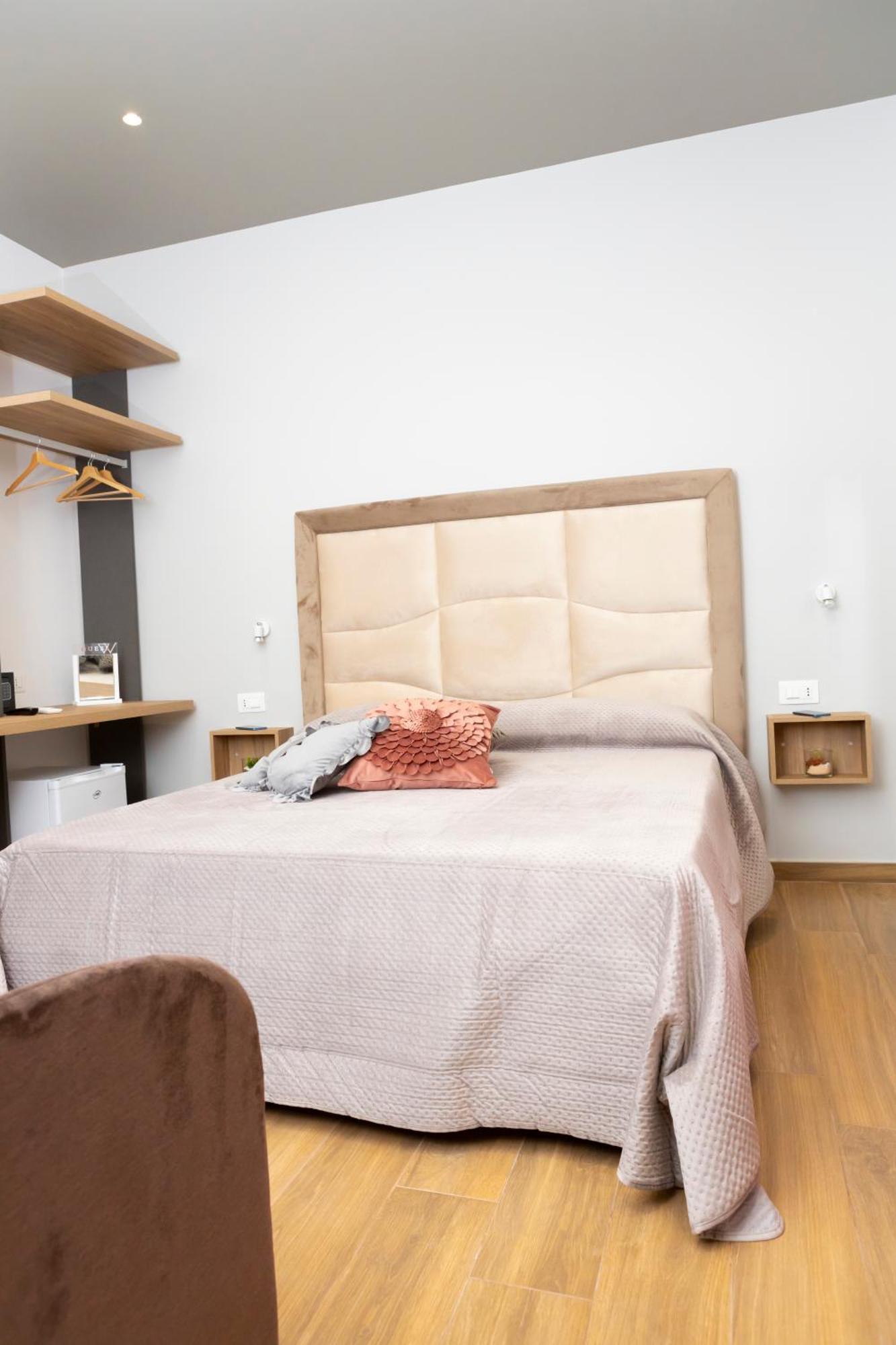 Alleria Rooms 那不勒斯 外观 照片